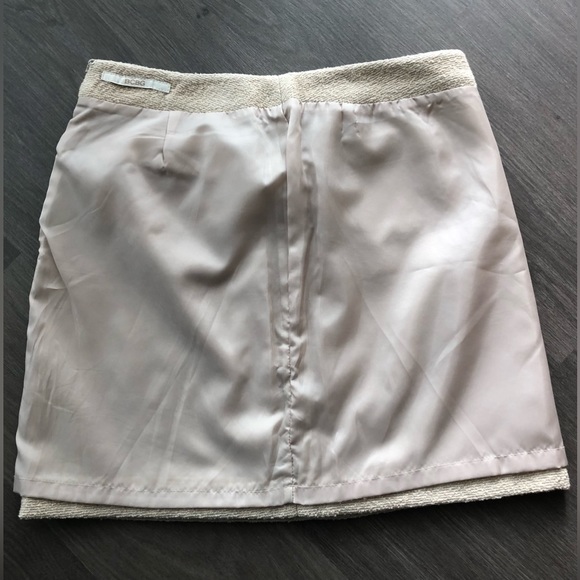 Boucle mini skirt, size M - Picture 5 of 9